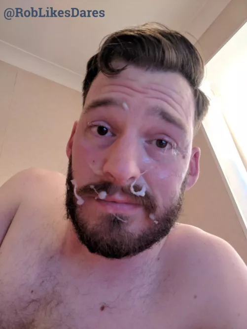 When you can't find dick, you have to paint your own face. All this and I managed a few squirts straight into my mouth too π¦ When you can't find dick, you have to paint your own face. All this and I managed a few squirts straight into my mouth too π¦