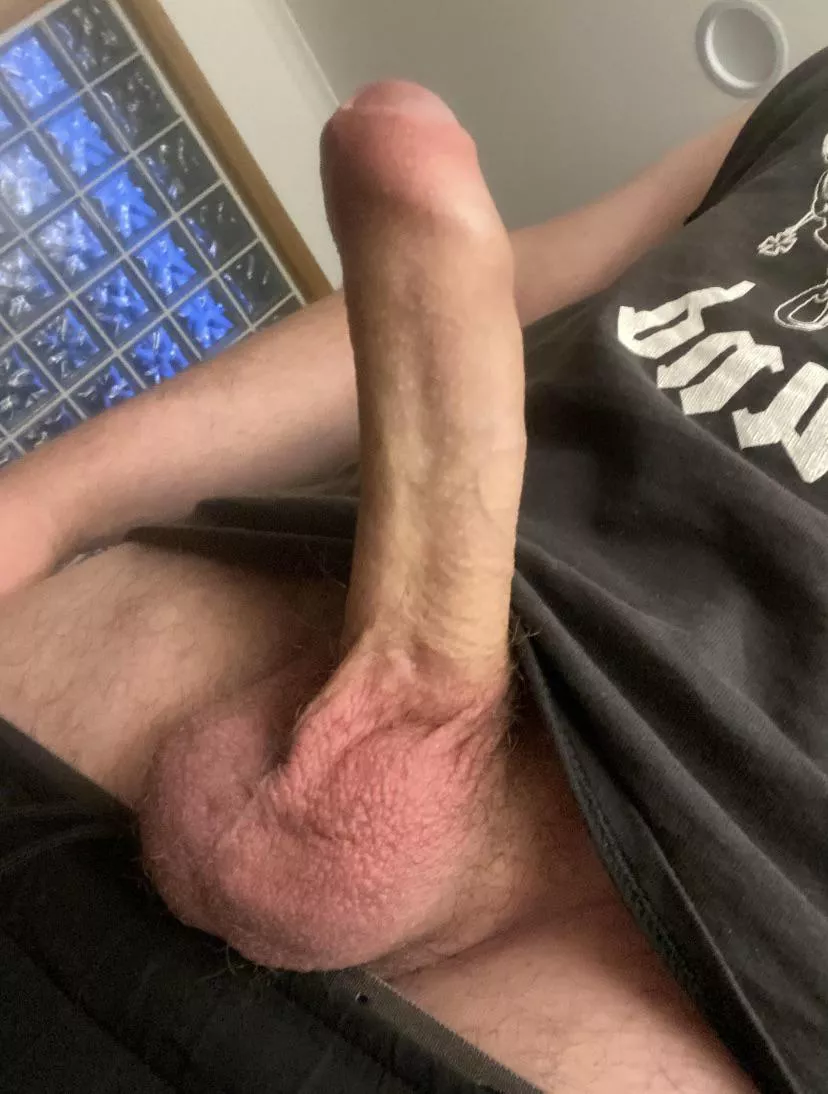 When you finish at the gym, but ready for one last exercise. (M)