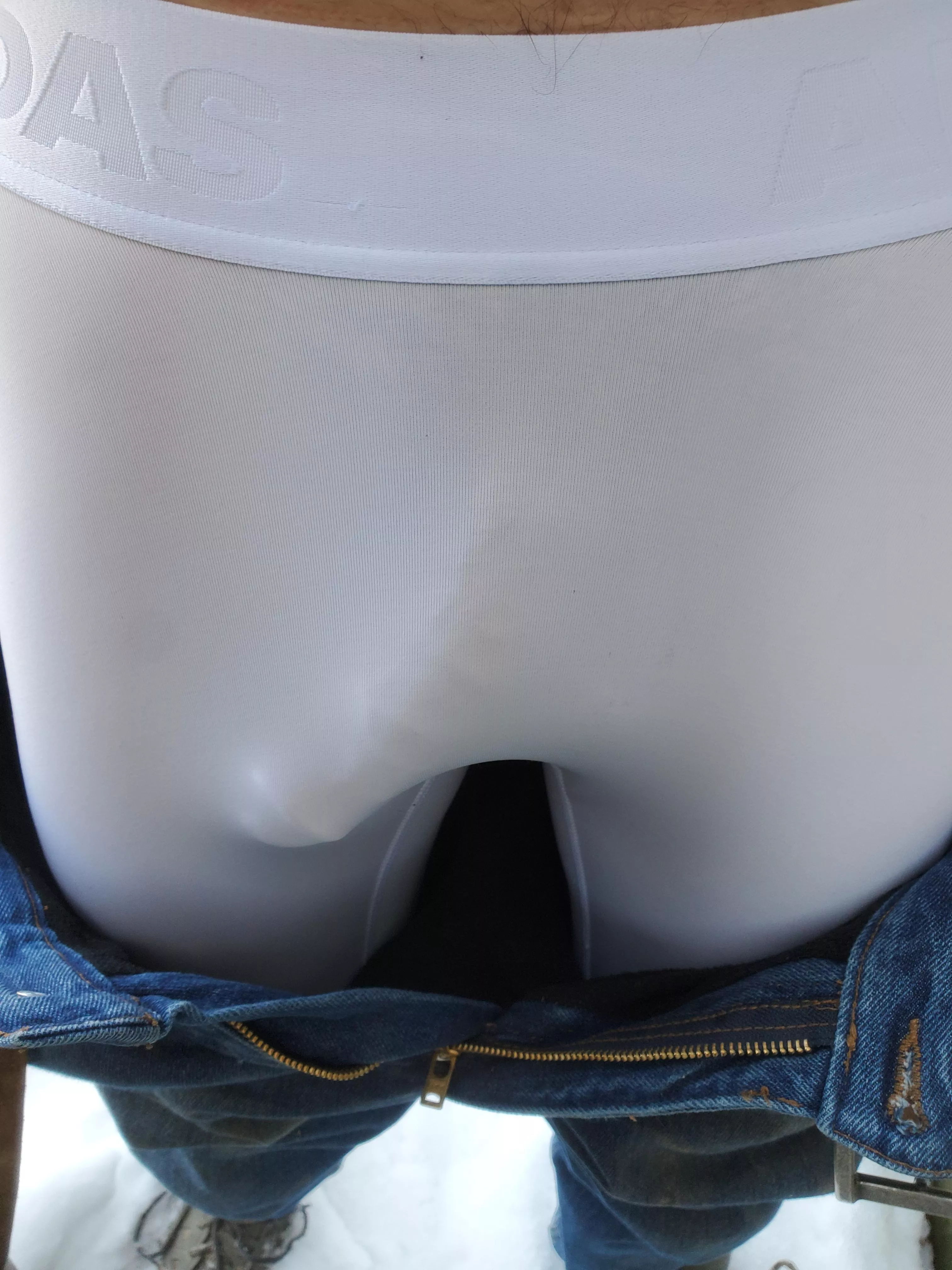 When you get a hard on in your tights and you gotta let people observe 😏