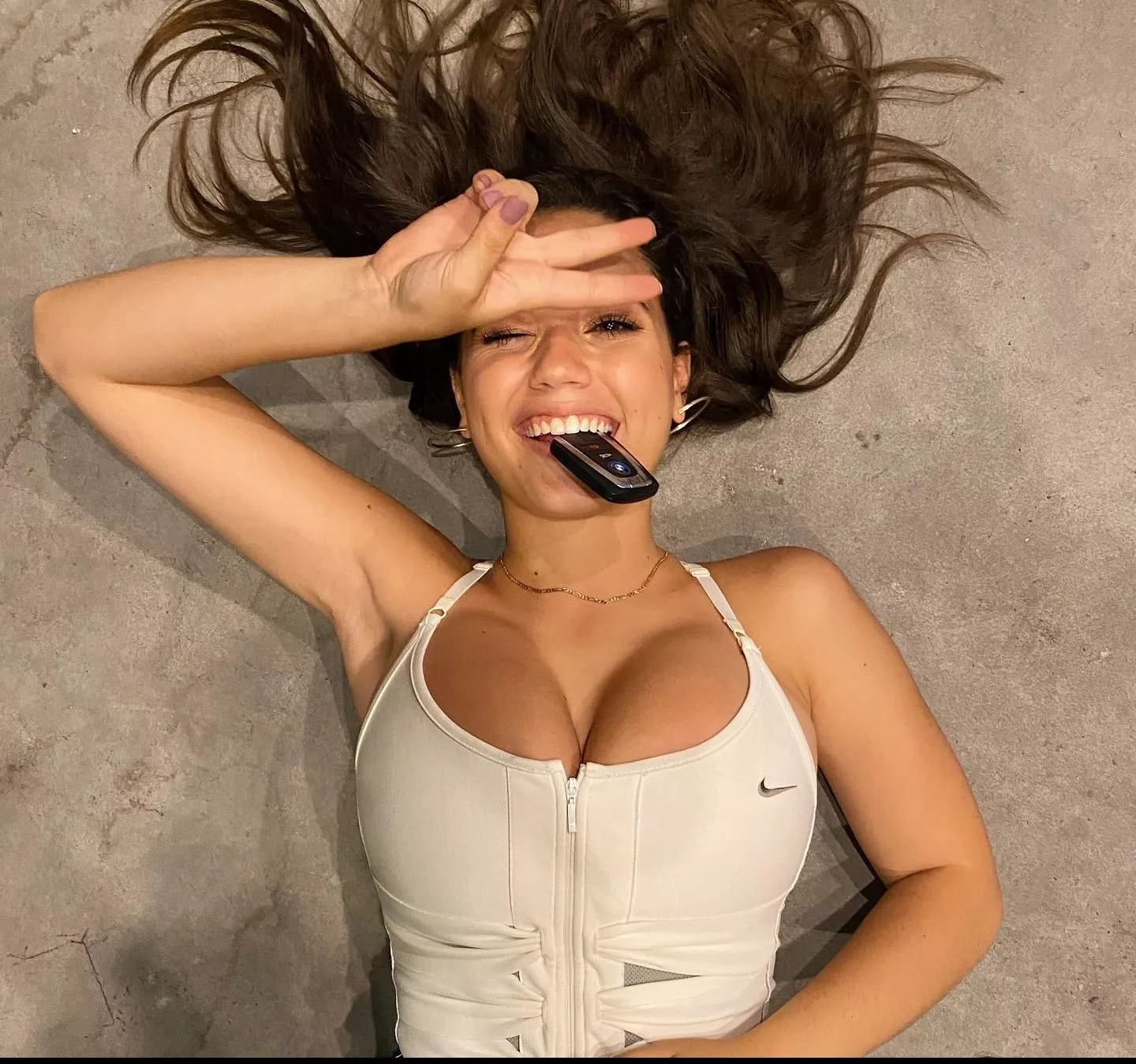 When your tits nearly suffocate you 😂 When your tits nearly suffocate you 😂