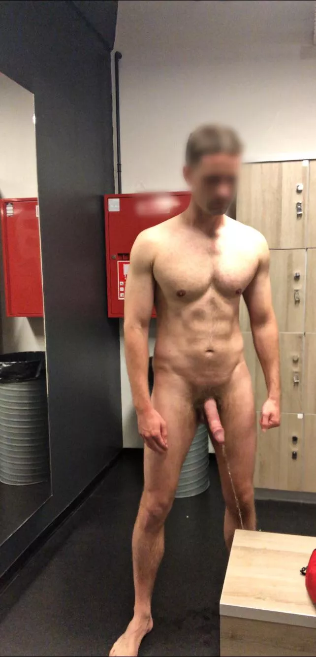 Whenever I’m naked I unload if I need to Whenever I’m naked I unload if I need to
