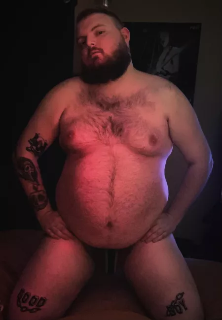Where are all the dudes I can get on my knees for? Where are all the dudes I can get on my knees for?