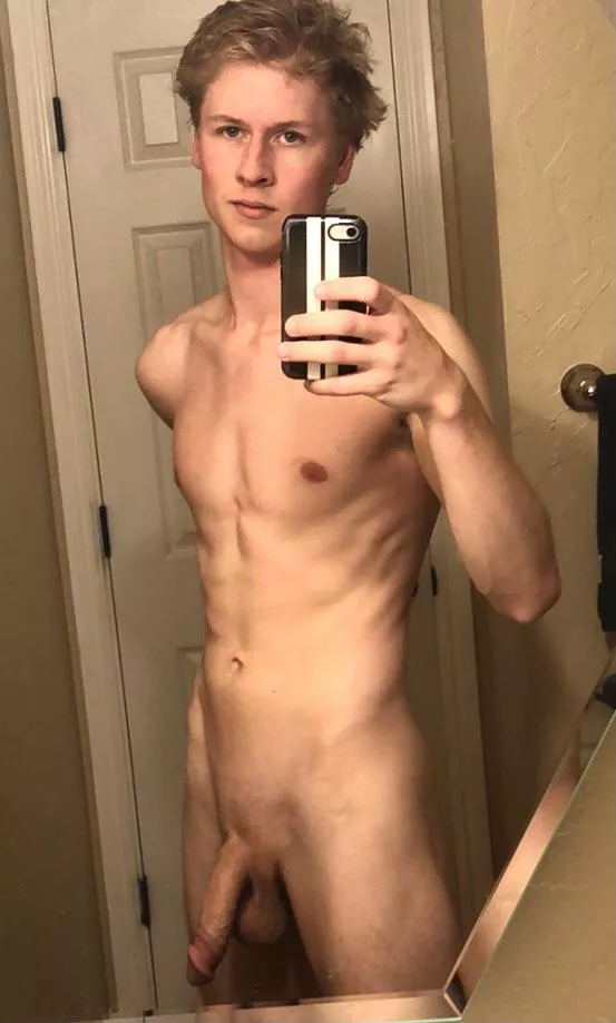 Where are you looking?(m) Where are you looking?(m)