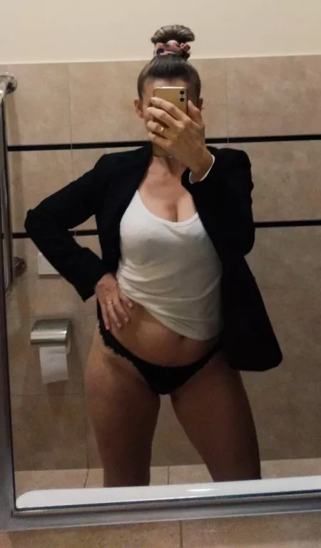 where is my skirt π€ wife at work (f) β€ where is my skirt π€ wife at work (f) β€
