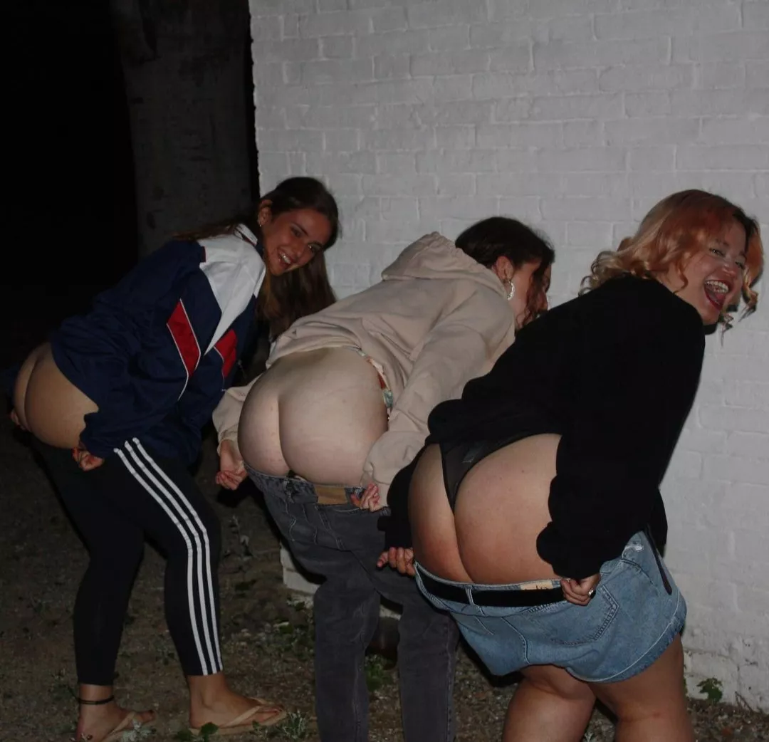 Which ass would you pick?