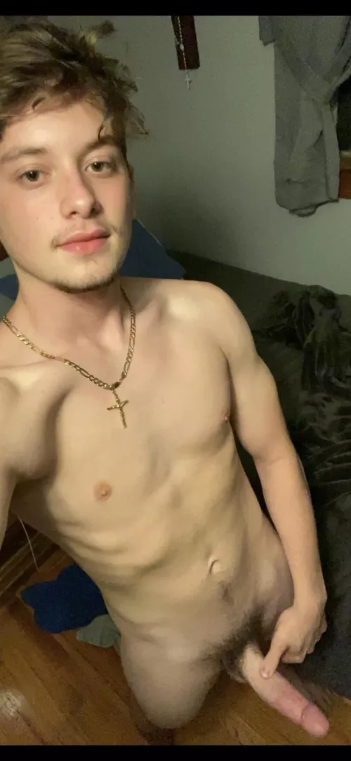 Which do you prefer handcuffs or kneepads? Your gonna be there for awhile 😛