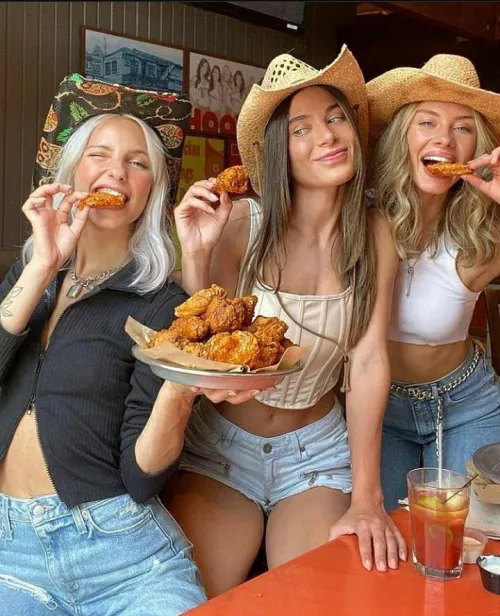 Which one is finger licking good too you ?