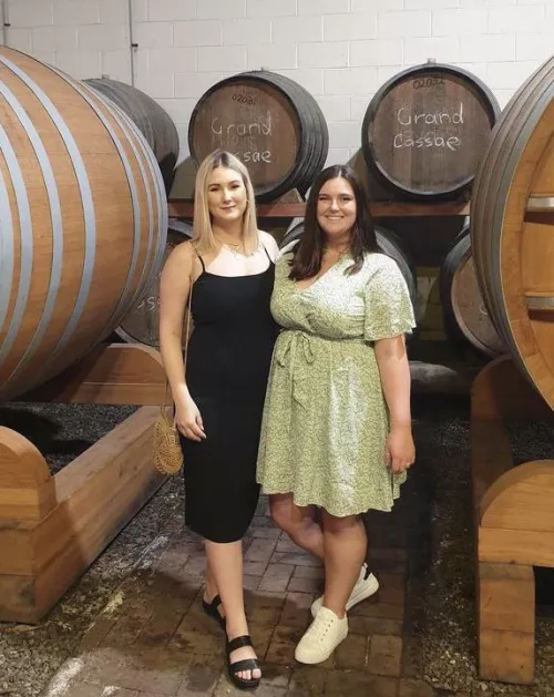 Which one would be the centre of attention for you and your buddies? Left-1(black dress) or right-2(green dress)