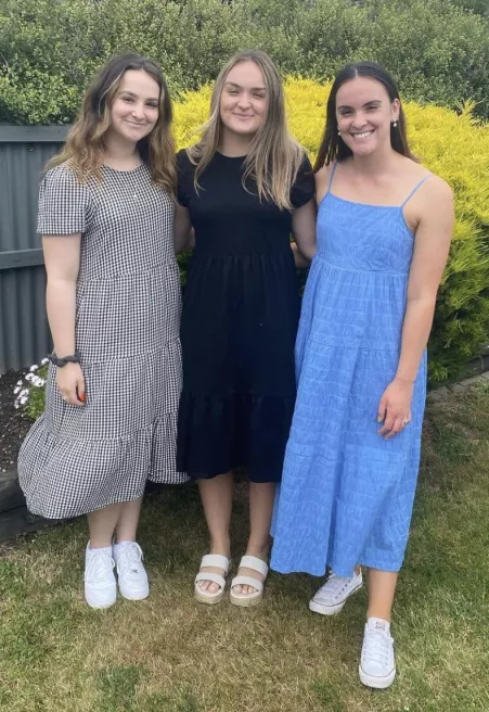 Which sis? Which sis?