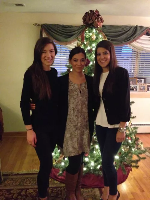 Which sister would you want for Christmas? Which sister would you want for Christmas?