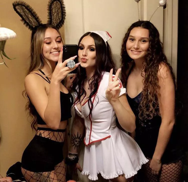 Which treat gets a creamy filling? Which treat gets a creamy filling?