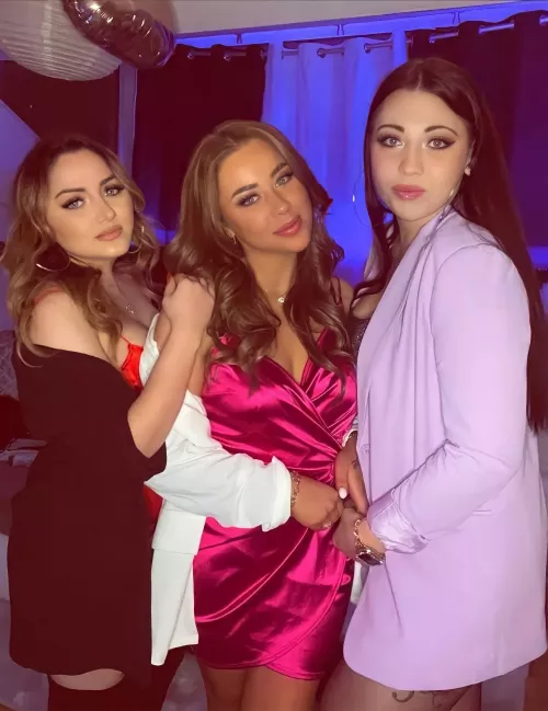 Which would u take home from the party?