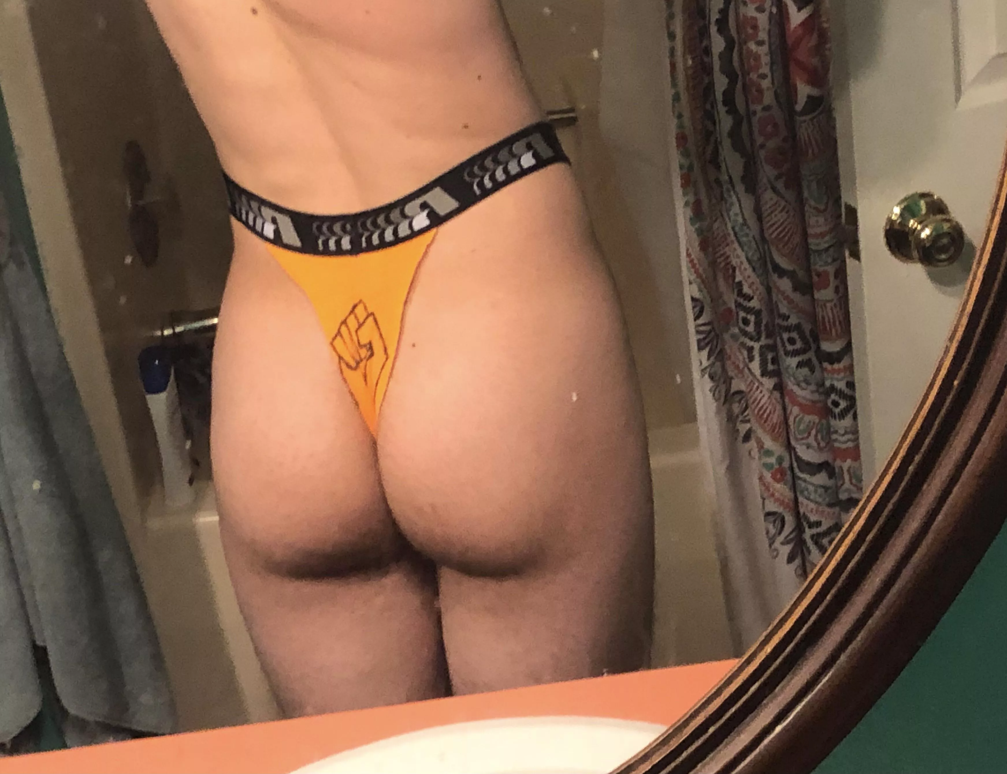 White boi needs bbc