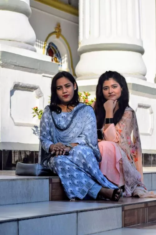 White or pink? Choose and u p v o te, then your choosen one's nude will be sent in your d m. First batch has gotten their nudes, now here for the second batch, do it fast first 100 person will get only and first hundred will get LA address for irl fuck