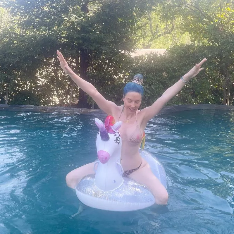 Whitney Cummings Whitney Cummings