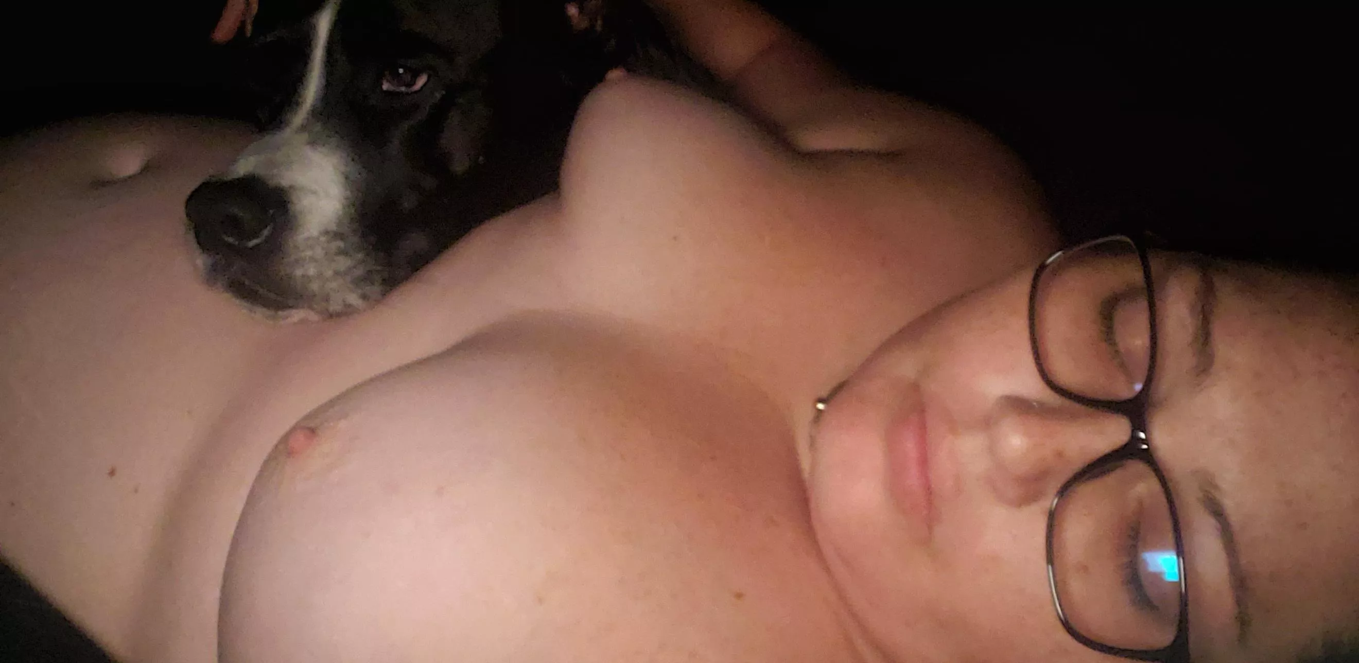 Who doesn't love boobs and puppies lol Who doesn't love boobs and puppies lol