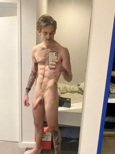 Who else is always naked? Lol Who else is always naked? Lol