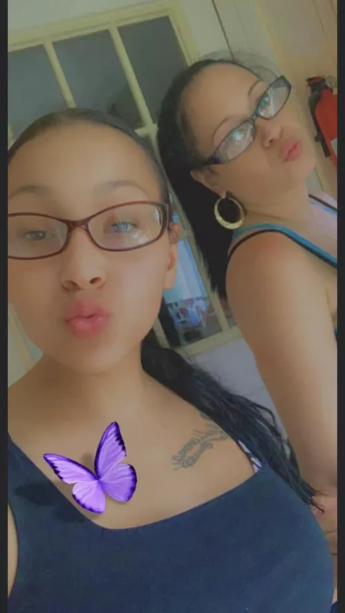 Who else just really wants to face fuck this cucks mom and sister against his bed while heโs sleeping?๐คฃ๐คฃ๐