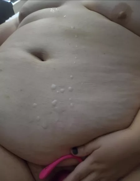 Who else wants to paint this fat body? ๐จ๐ฆ Who else wants to paint this fat body? ๐จ๐ฆ