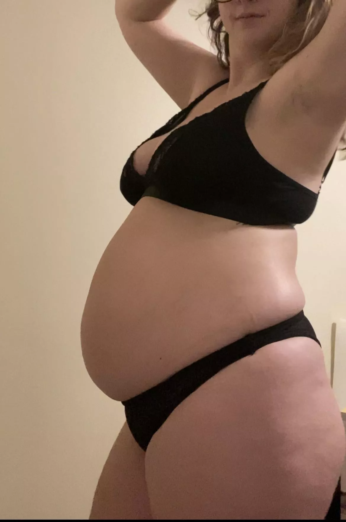 Who is hard this morning?😛