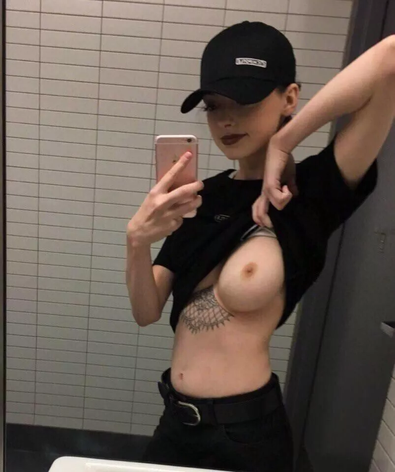 Who is this? Who is this?