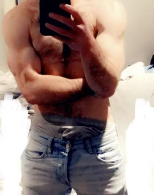 Who is up? 😈💪🏻