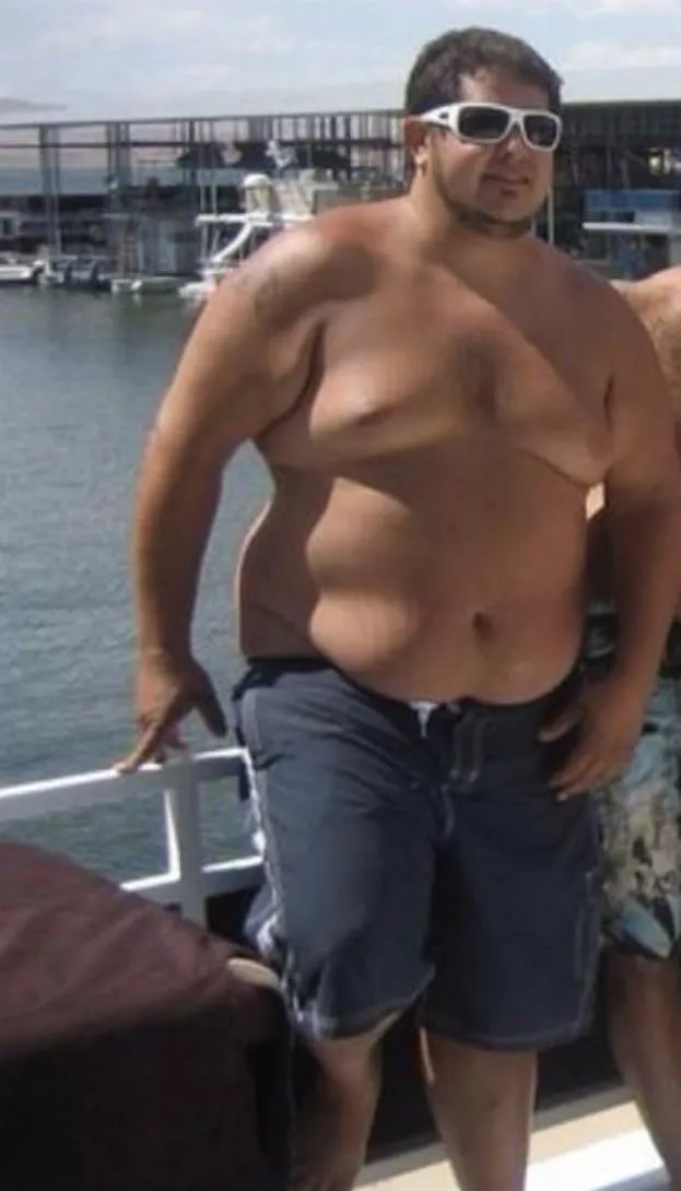 Who likes em big n thicc? Hmu sc is in my profile or dm me!