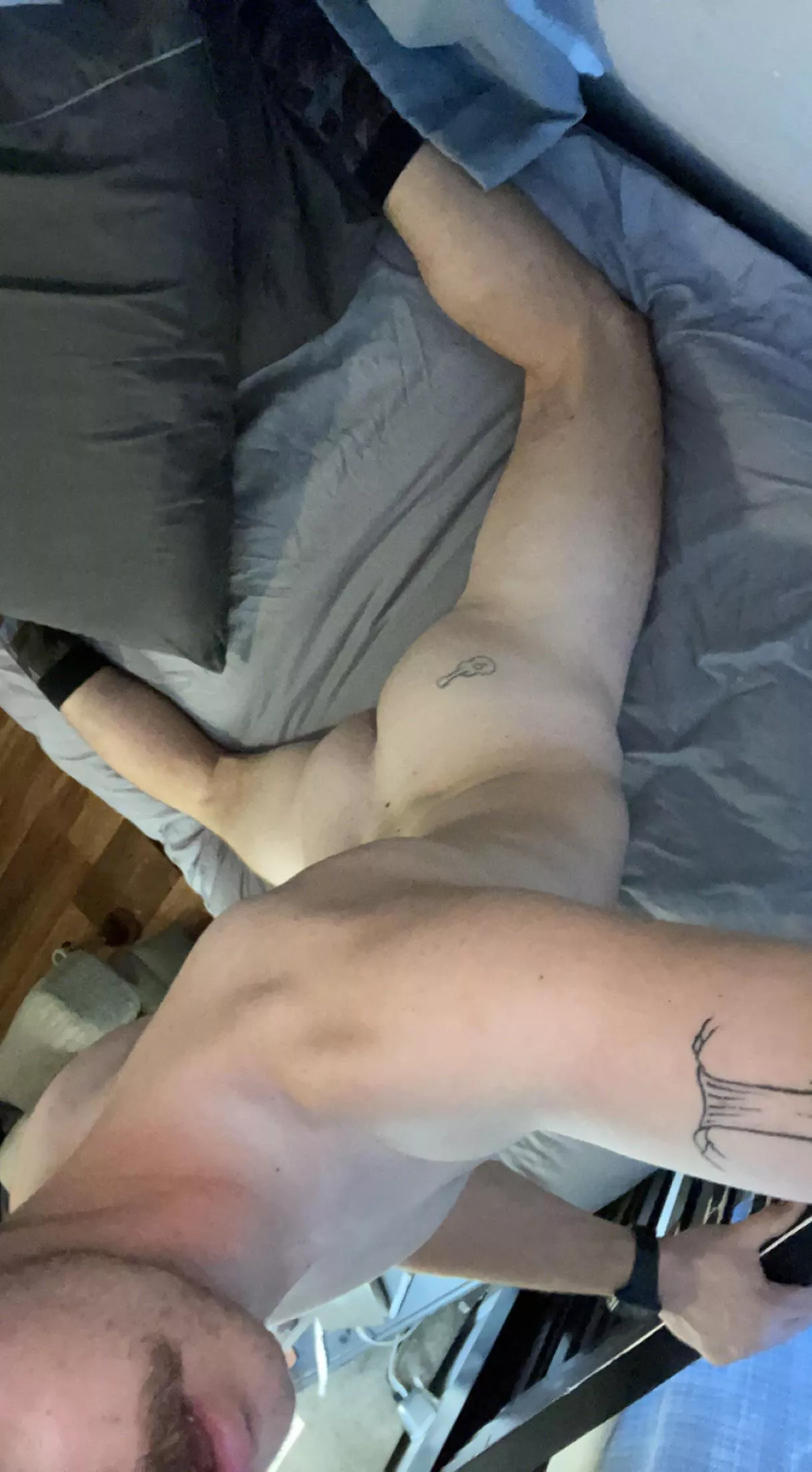 Who likes my little body?? ;) (m22) Who likes my little body?? ;) (m22)