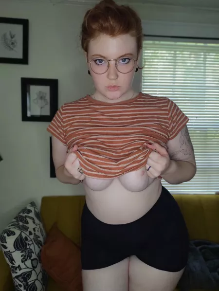 Who likes redheads ๐ Who likes redheads ๐