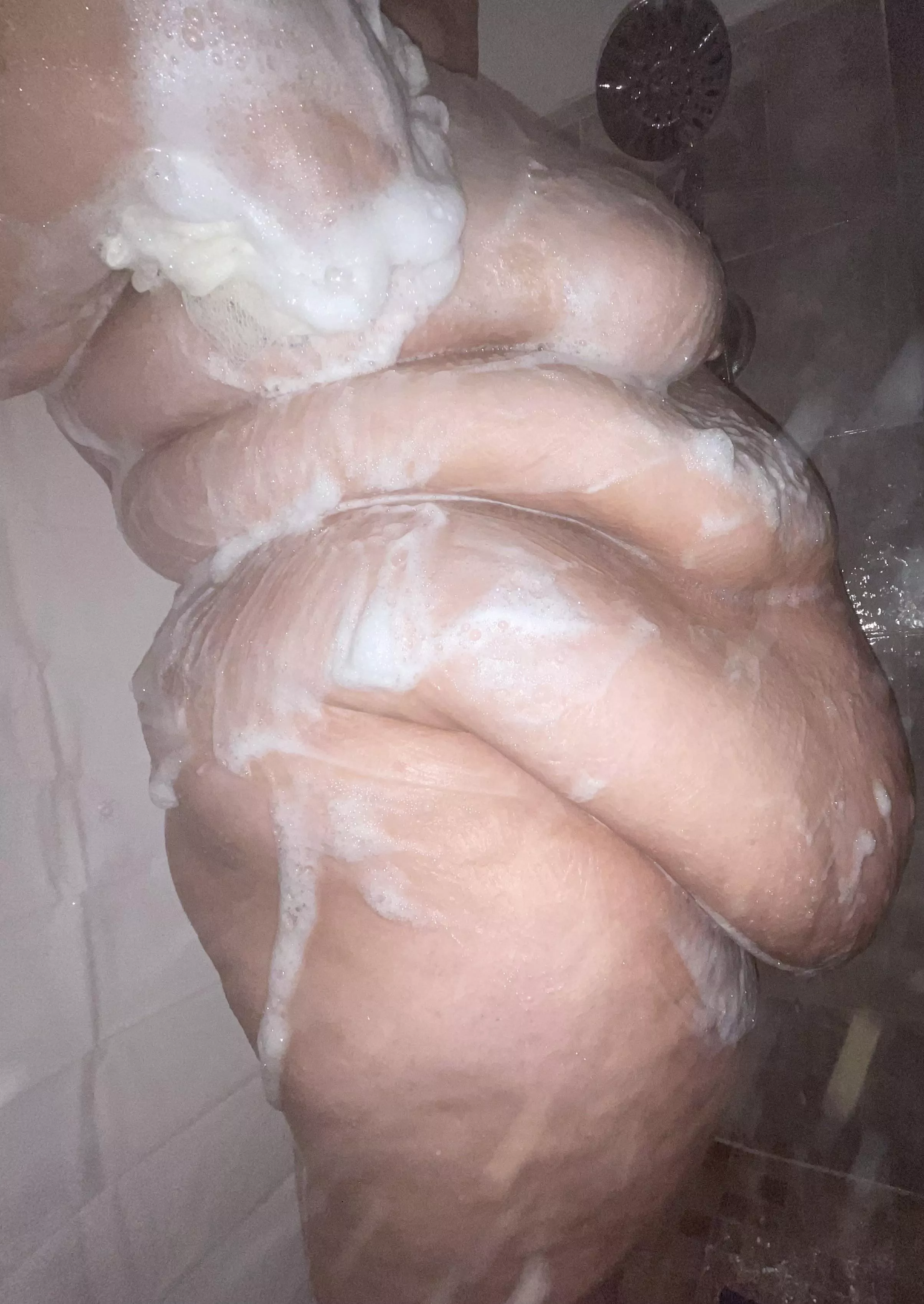 Who loves a big soapy belly? Who loves a big soapy belly?