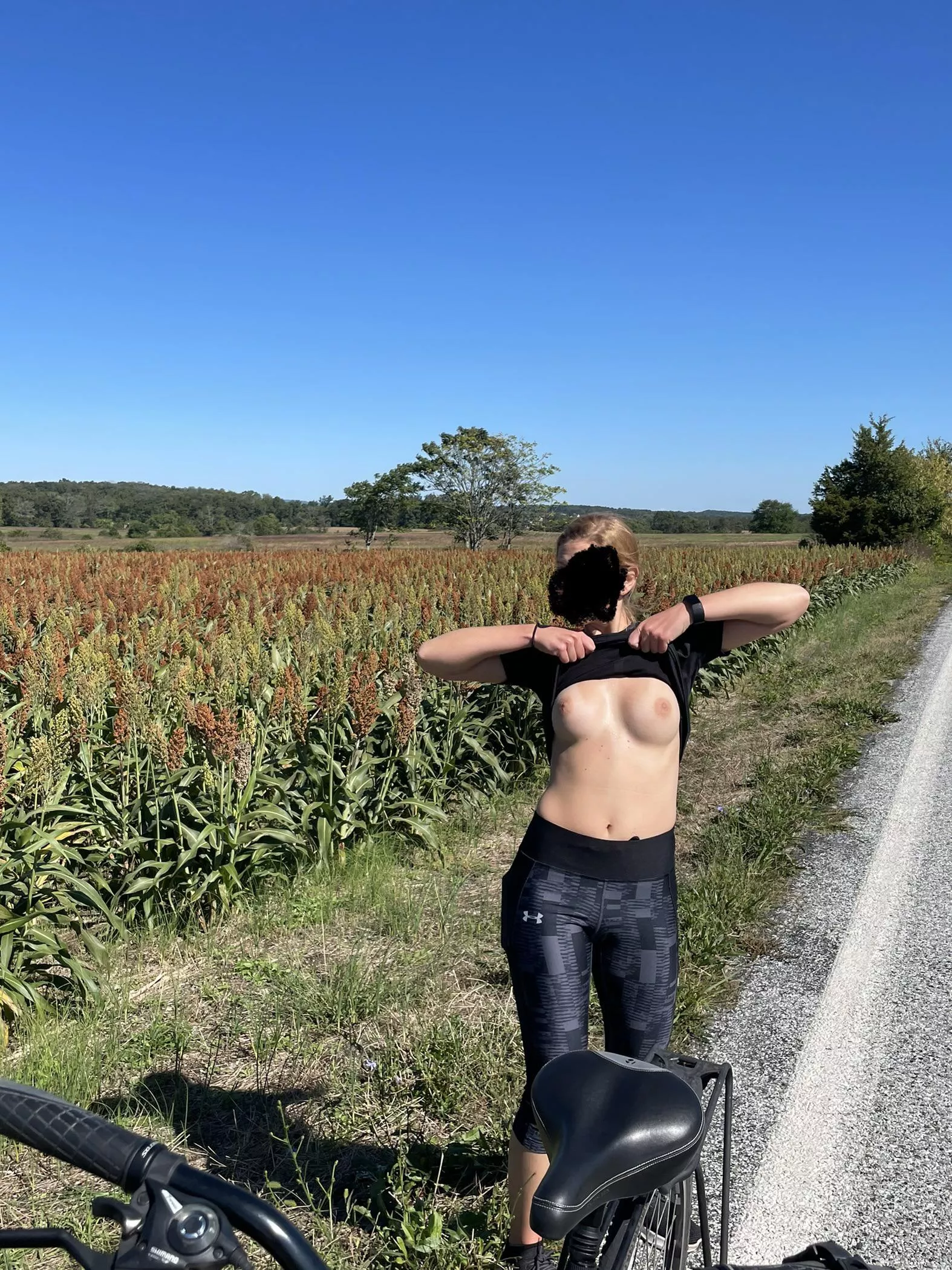 Who loves being daring outside and in public?! Trading, kik with sample jojola2020 Who loves being daring outside and in public?! Trading, kik with sample jojola2020