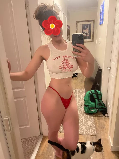 Who loves teeny tiny white shirts?