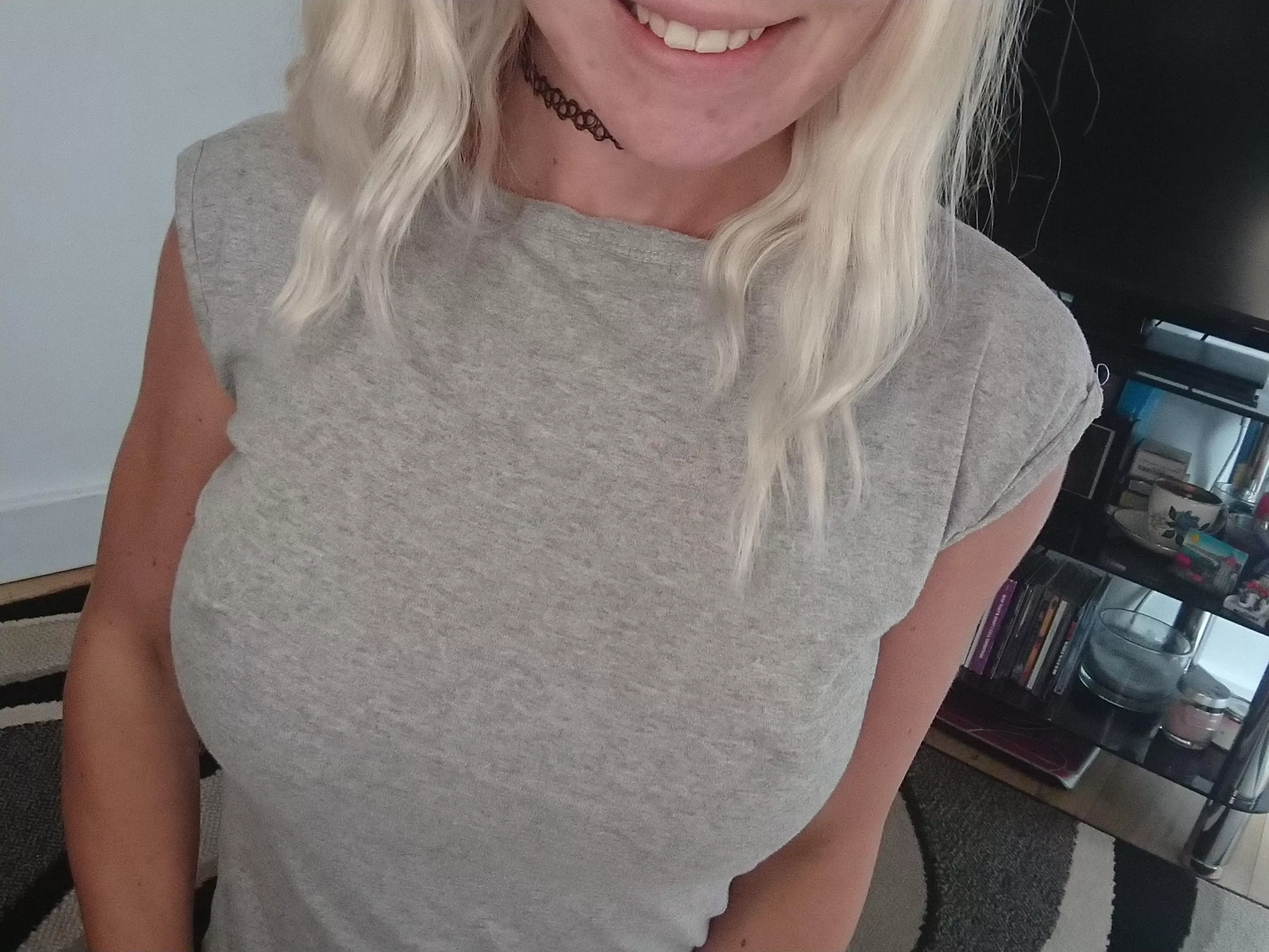 Who says tshirts can't be sexy?? Who says tshirts can't be sexy??