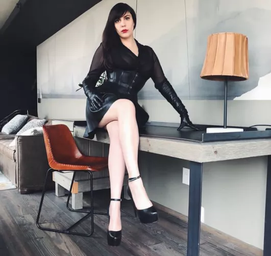 Who there is ready for session.