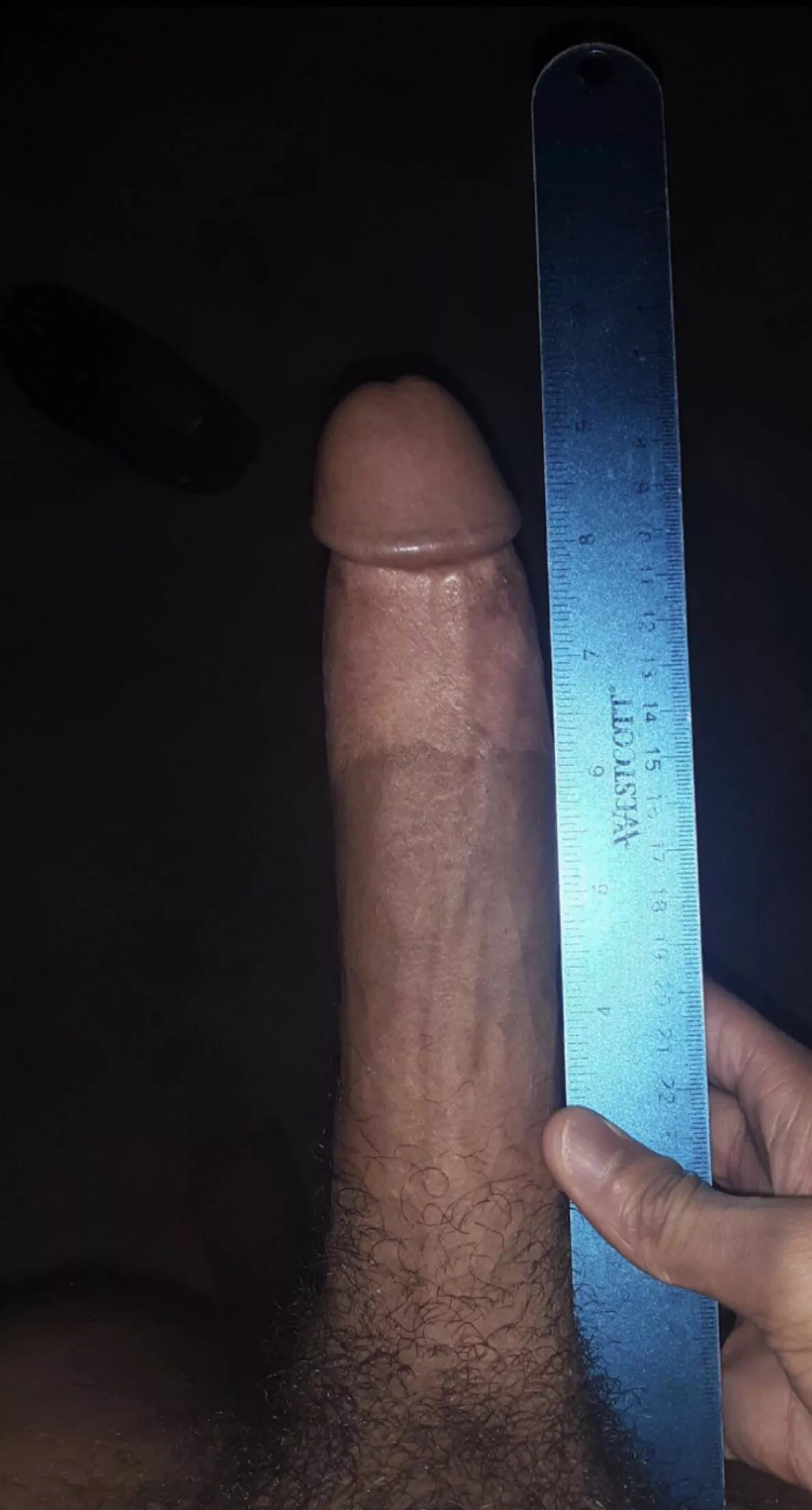 Who wanna gag on my bbc 😈 (18m) Who wanna gag on my bbc 😈 (18m)