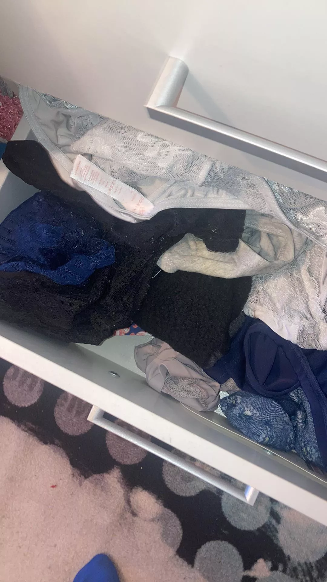 Who wanna make a pantie group