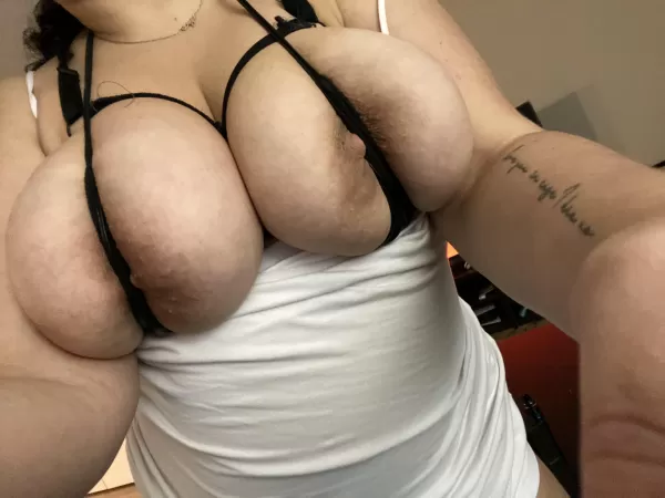 Who wants a free titty fuck Who wants a free titty fuck