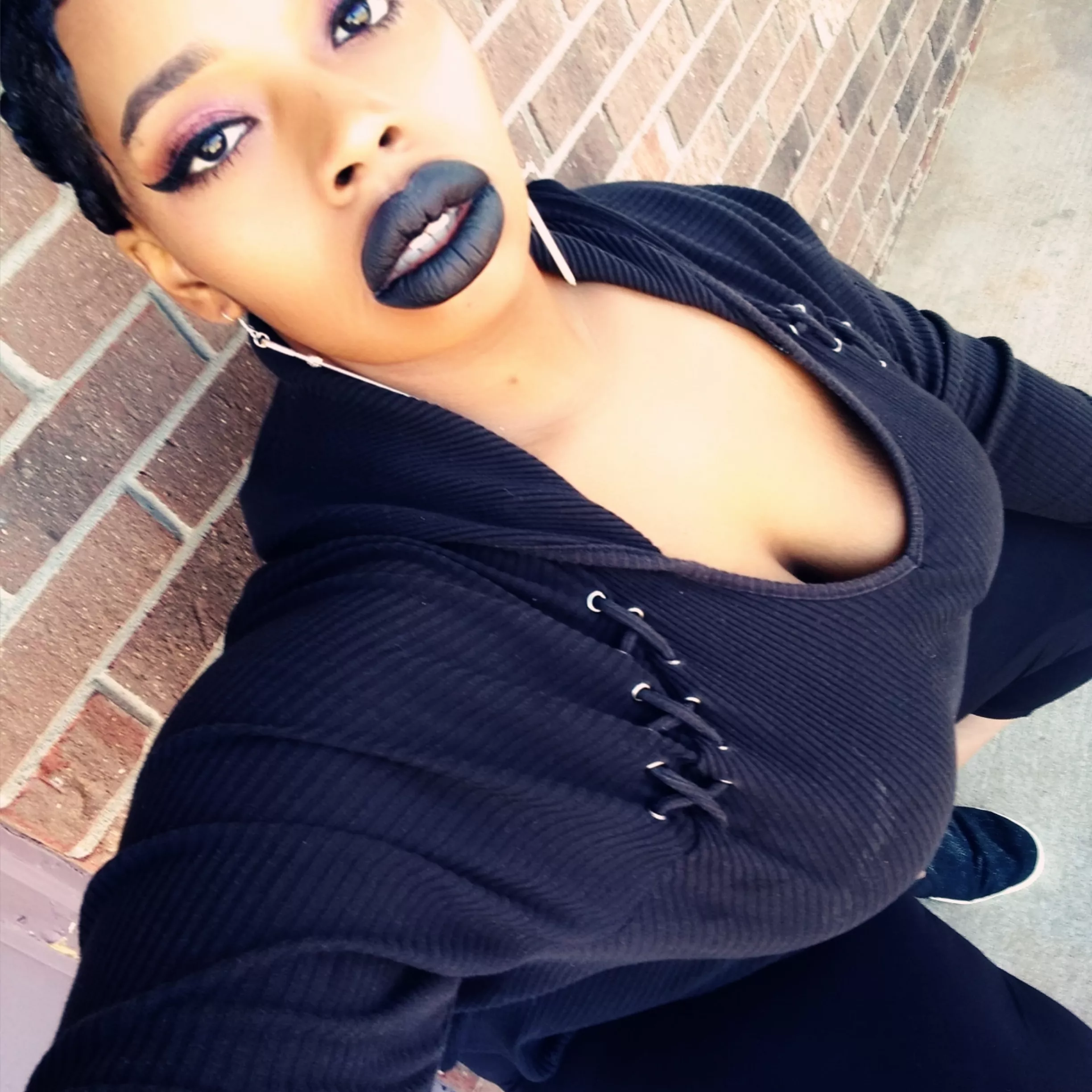 Who wants a ring of black around the base of their cock?