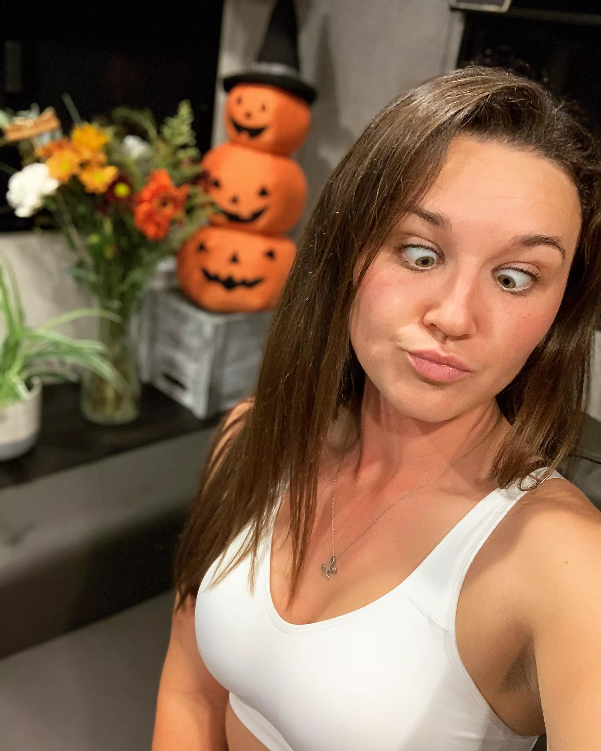 Who wants a Silly girl? Who wants a Silly girl?