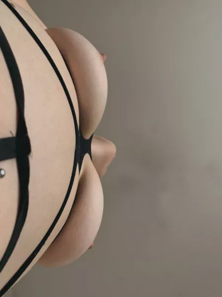 who wants a wife so hot?🔥🔥🔥