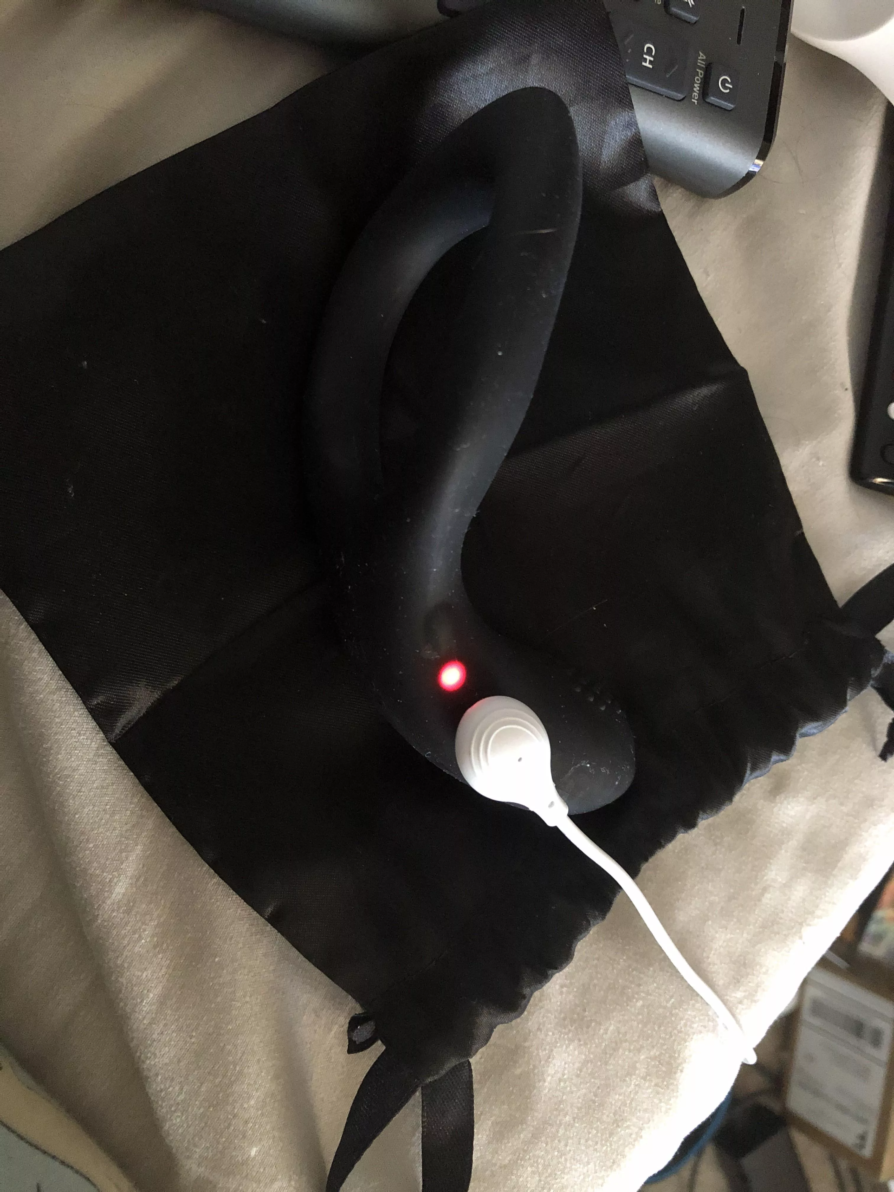 Who wants control? Its fully charged now ;) (ladies inly) Who wants control? Its fully charged now ;) (ladies inly)