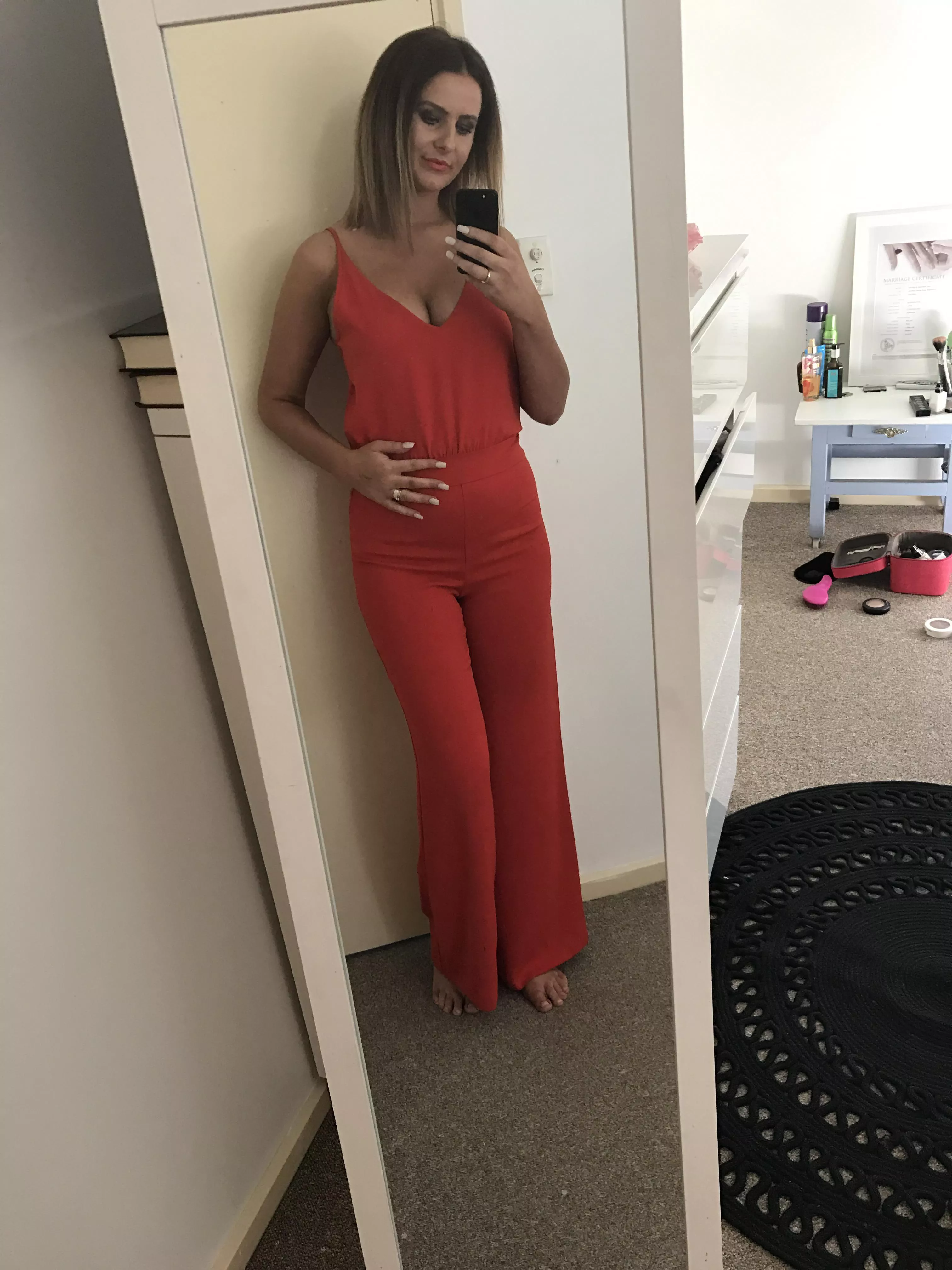 Who wants exchange wife’s nudes