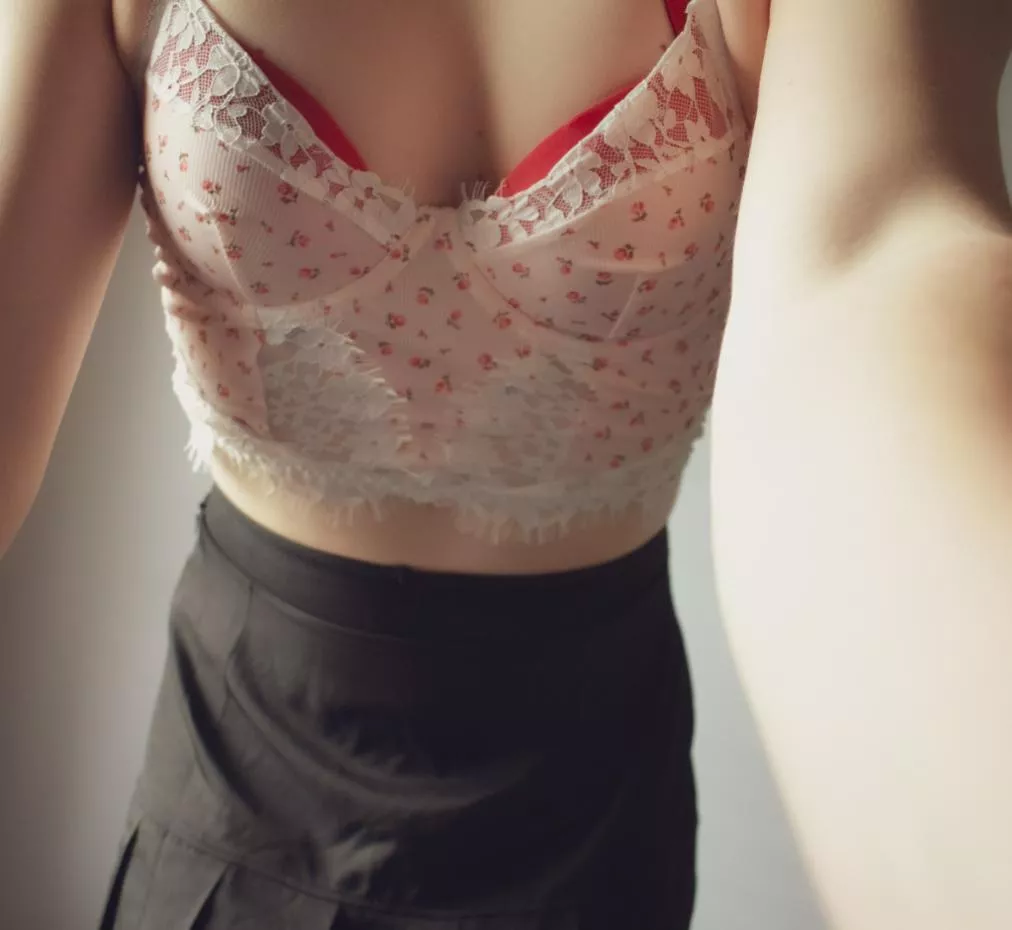 Who wants this hand around their throat?