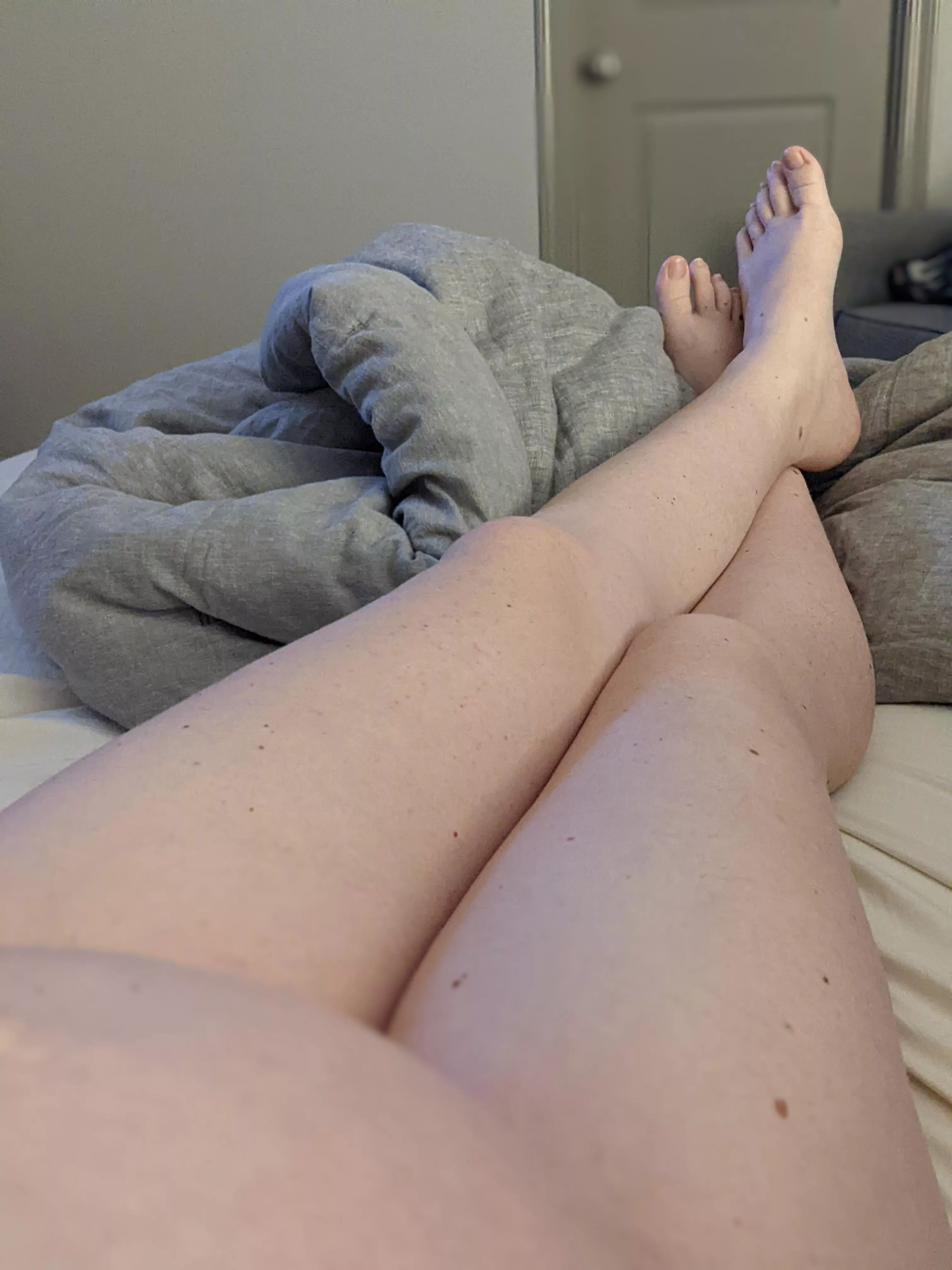 Who wants to be at the edge of the bed?