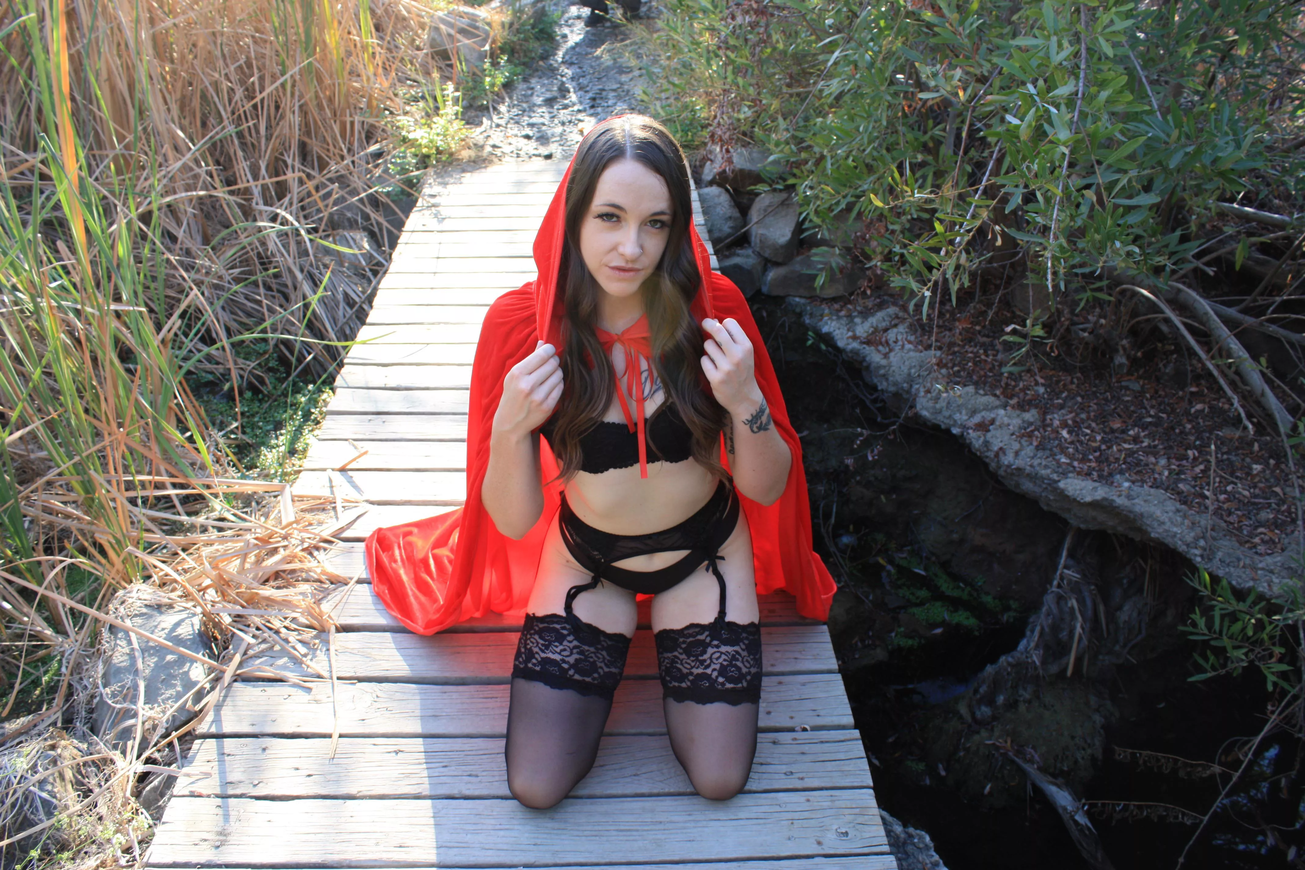 Who wants to be my big bad wolf? 🐺 Who wants to be my big bad wolf? 🐺