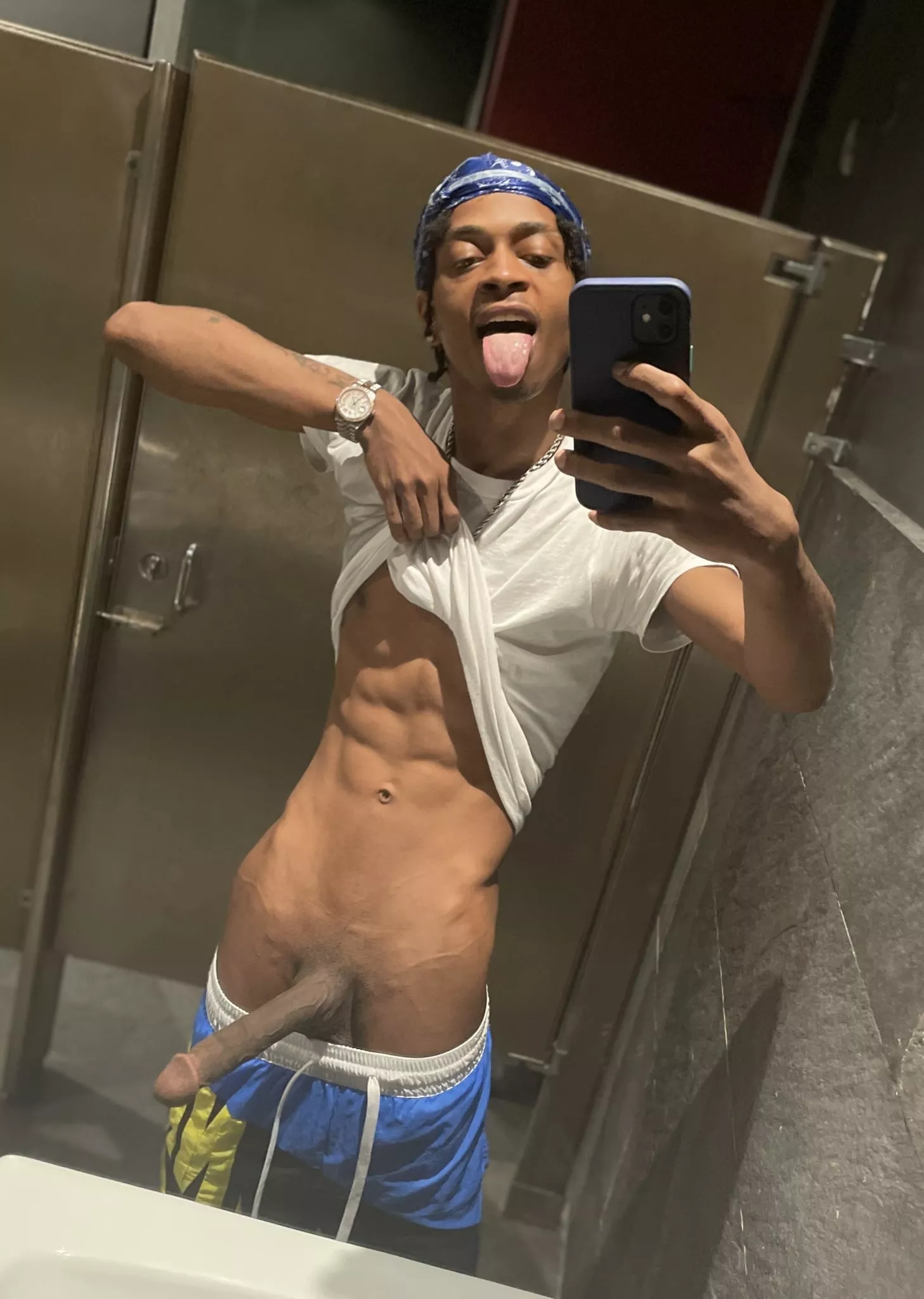 Who wants to bow down at the alter