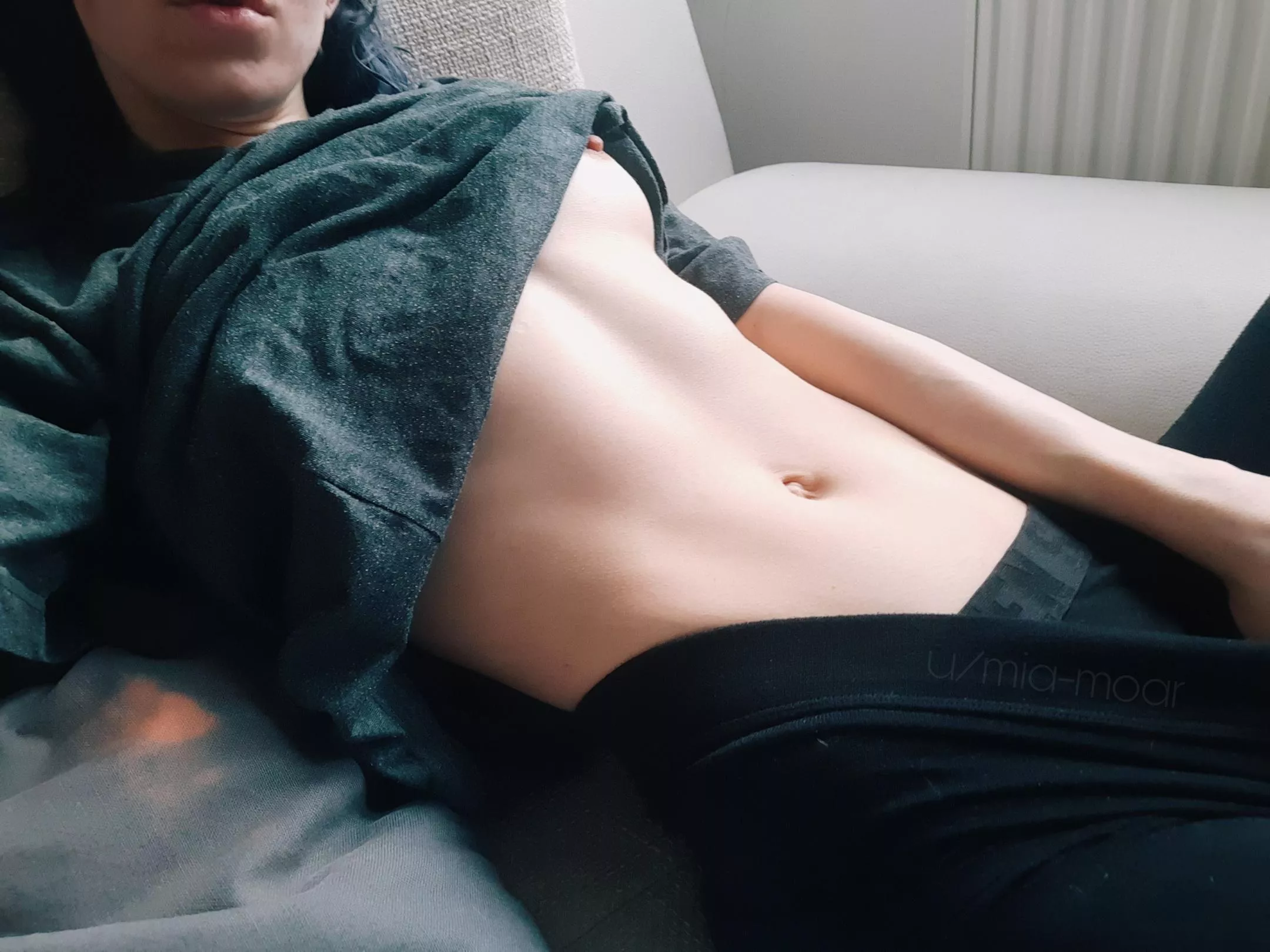 Who wants to chill with me? ?