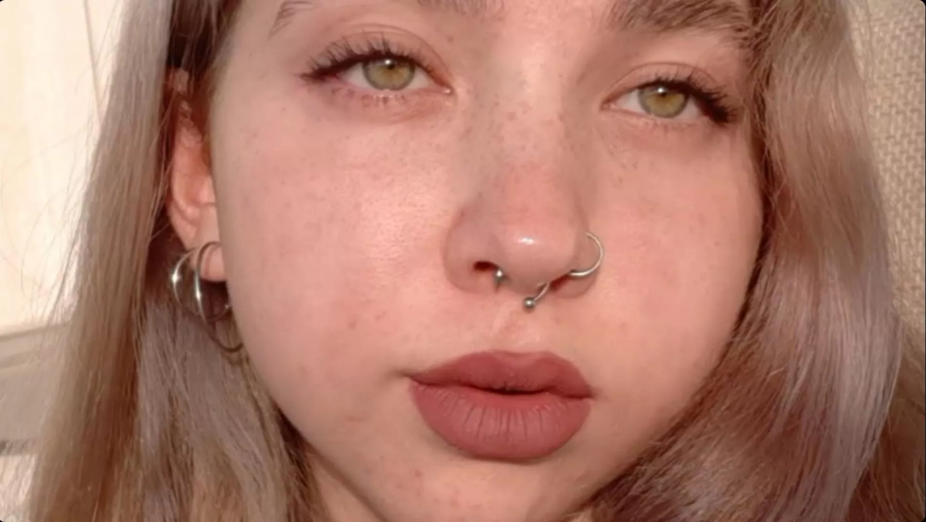 Who wants to cocktrib my classmate? ?Kik: Chris_8492