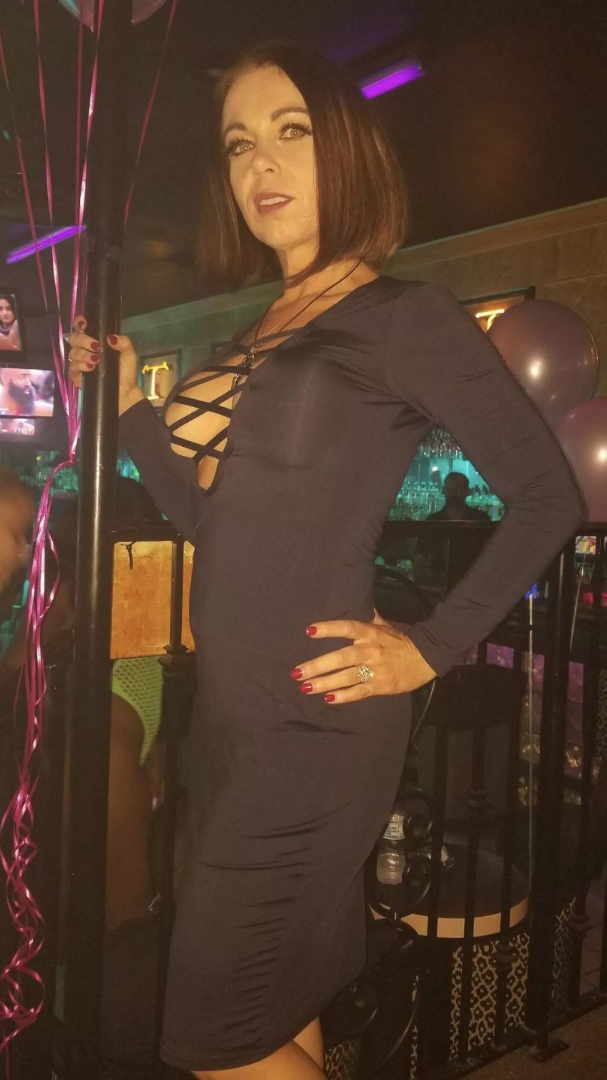 Who wants to cum all over my ACTUAL stepmoms fake tits Who wants to cum all over my ACTUAL stepmoms fake tits