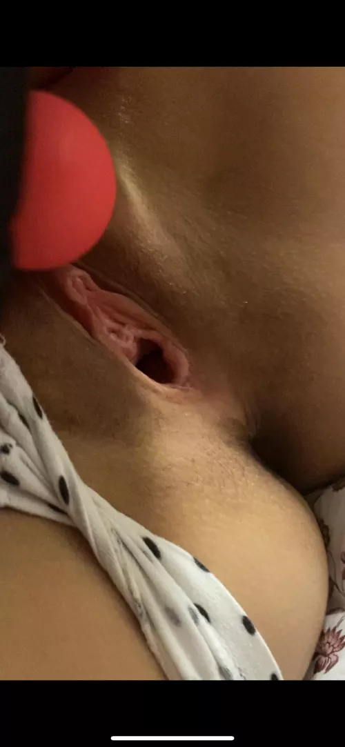 Who wants to gape me some more? Kik: anolioni